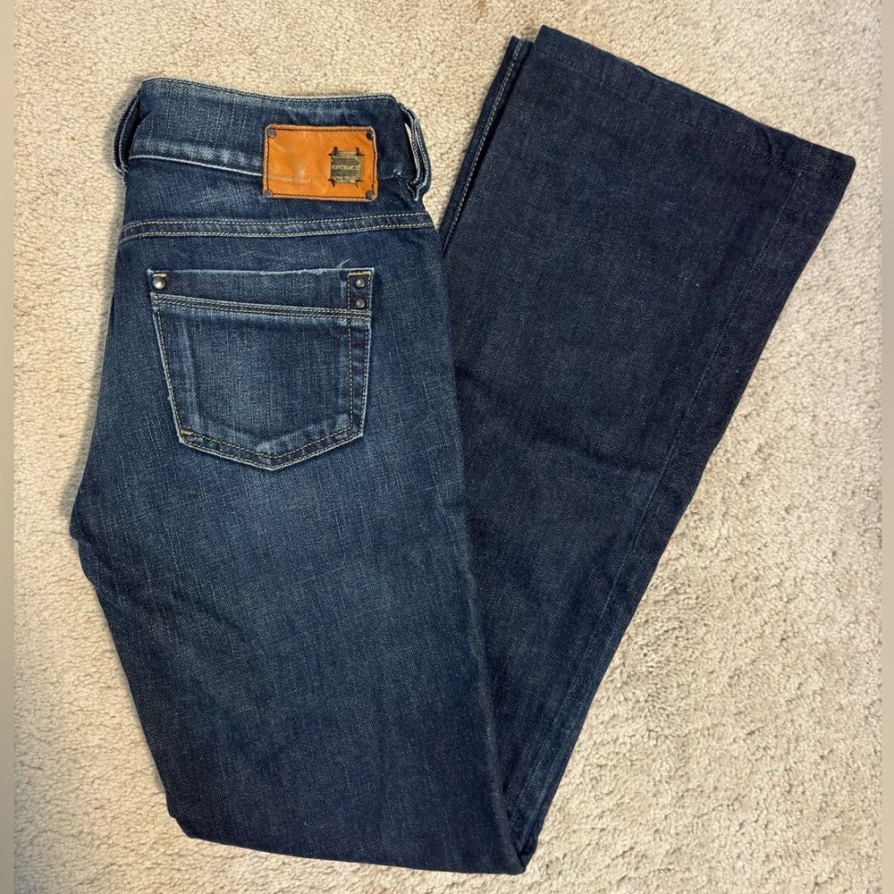 Diesel Ronhar Bootcut Jean size 27 inseam 32